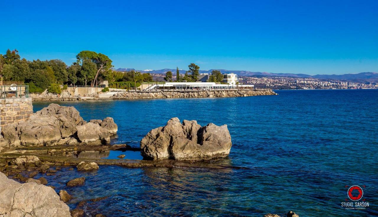 Kvarner Bay View Apartments Opatija Bagian luar foto
